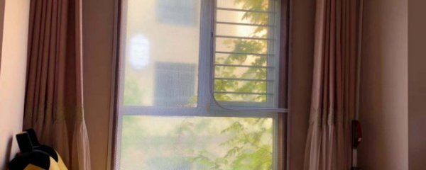 窗户冬天漏风怎么修