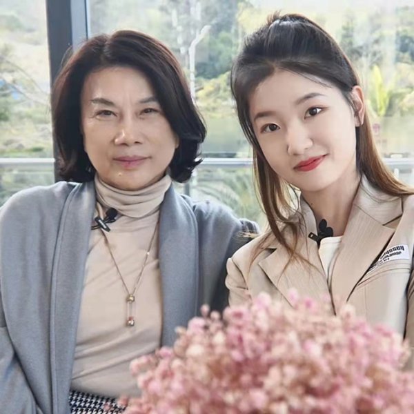 孟羽童个人资料