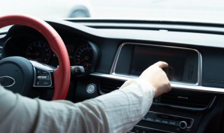 冬天怎么启动保护汽车 冬天如何启动保护汽车