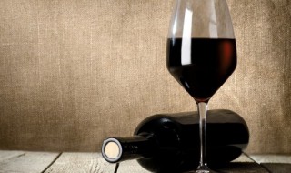 职场新人酒桌上要注意哪些 职场新人酒桌上的注意事项