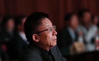 大学老师和公务员哪个好一些 六大理由来看当老师的优势