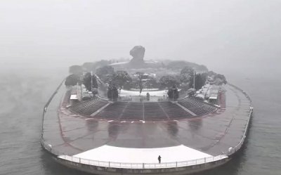 航拍长沙橘子洲头雪景全景图片 湖南省橘子洲风景区雪景照片