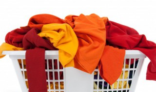 冬天衣服发霉用什么洗掉霉斑快 衣服去霉斑妙招介绍