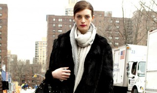 怎样挑选冬季围巾 如何挑选冬季围巾