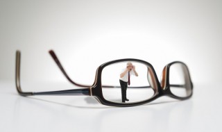 近视眼镜挑选方法 如何挑选近视眼镜