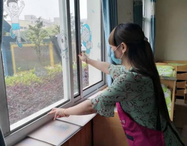 家里湿度多少合适