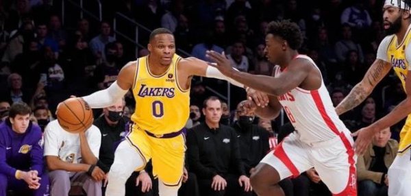 球员霍华德怎么废的