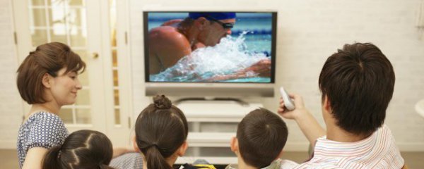 电视背景墙挂什么好