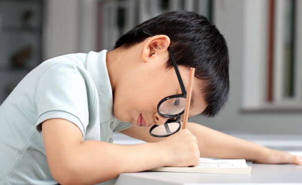 孩子考试没考好家长怎么鼓励孩子