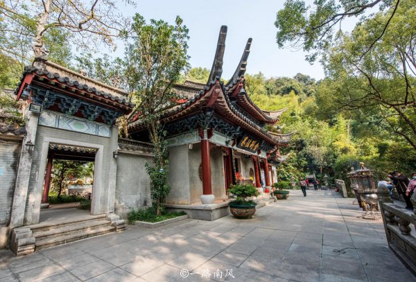 广州白云山海拔多少米