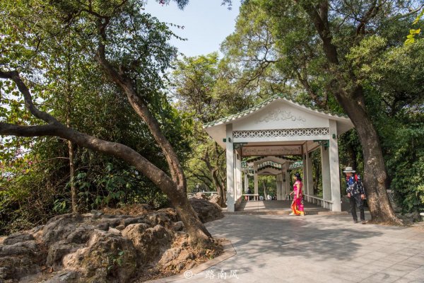 广州白云山海拔多少米