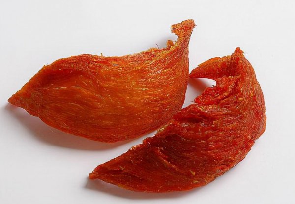 燕窝是什么燕子产出来的