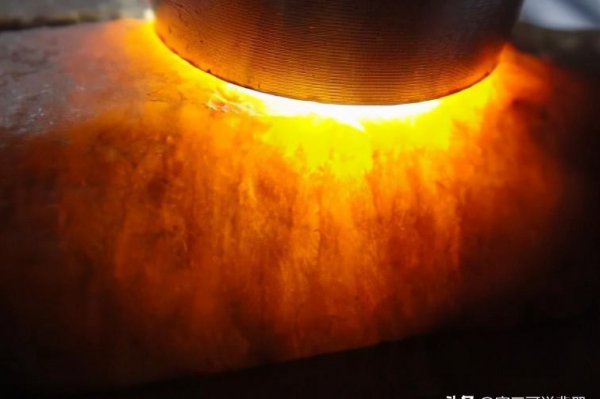 翡翠原石的鉴别口诀