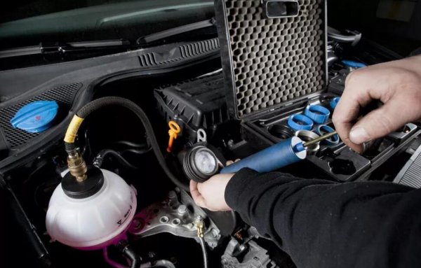 新车首次保养最佳时间