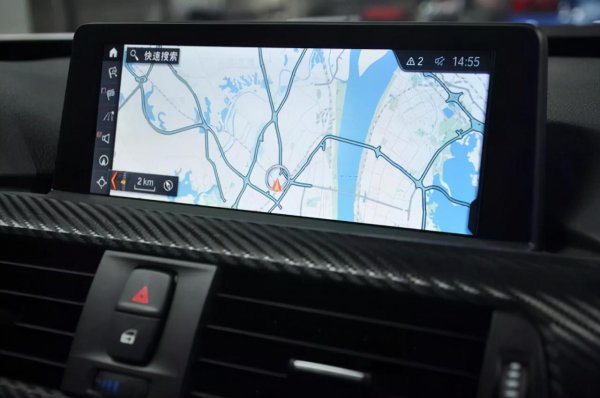 如何把手机投屏车载屏幕上