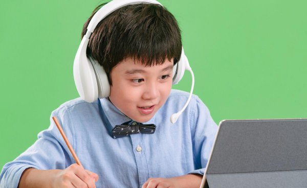 小孩写作业磨蹭注意力不集中怎么办