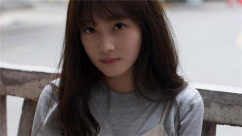 相互喜欢的人对视什么感觉