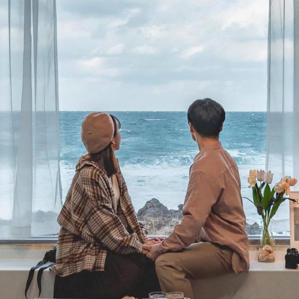 男生偷偷喜欢你的15个表现