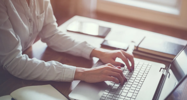 社交媒体的利与弊分析