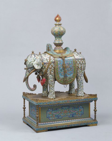 珐琅彩的特点有哪些图片