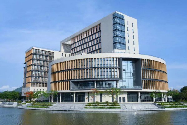 海南有什么大学和学院