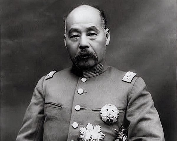 冯国璋和冯巩是什么关系