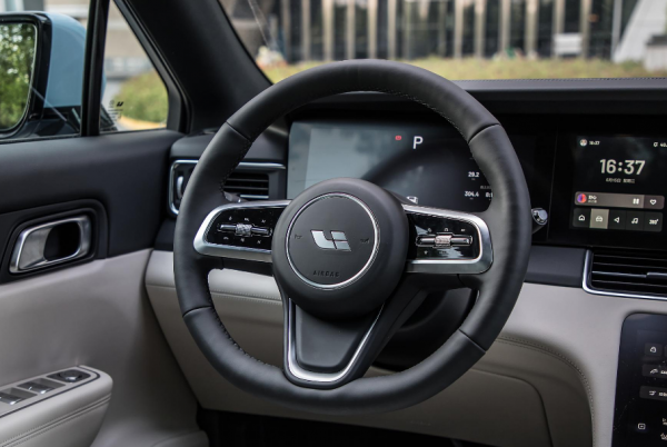 理想和蔚来哪一个靠谱