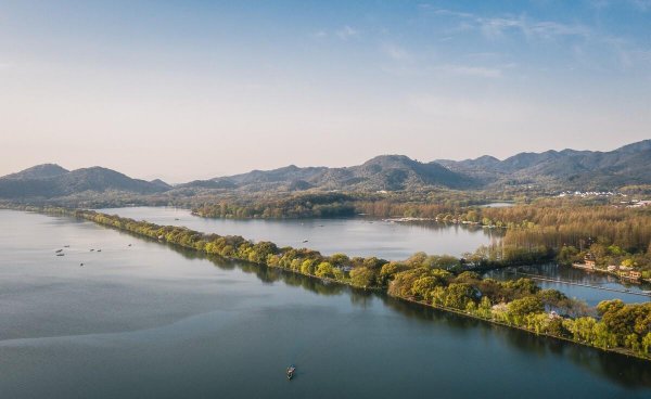 苏堤春晓在哪里