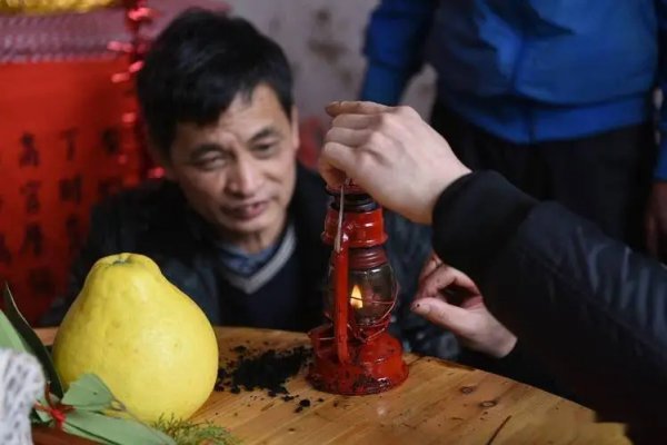 搬家三天内不准进外人