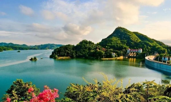 新县旅游景点大全排名