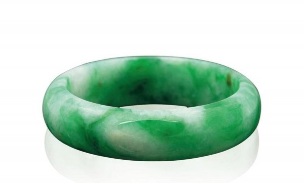 假翡翠对身体有哪些危害