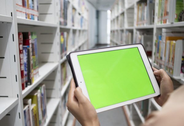 手机屏幕漏液能修复吗