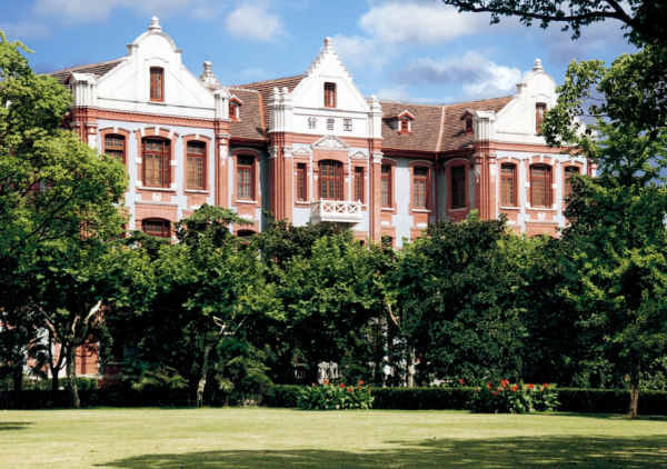 学院是本科还是专科