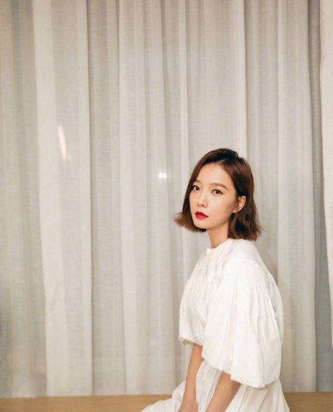 白百何王珞丹照片对比