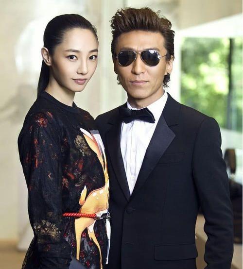 白百何王珞丹照片对比