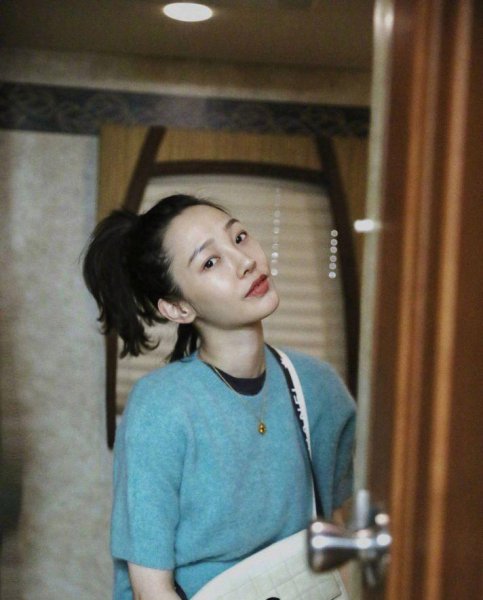 白百何王珞丹照片对比