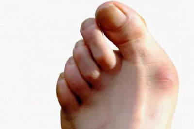 为什么现在女生很少穿高跟鞋 女人都不喜欢穿高跟鞋吗