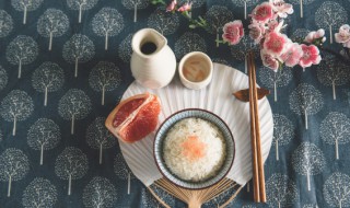 牛奶和米饭能一起吃吗 牛奶和米饭一起吃好不好