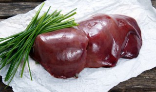 猪肝和香菇可以一起吃吗 猪肝和香菇能不能一起吃呢