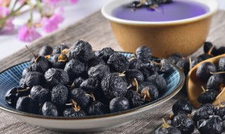 野生黑枸杞能生吃吗 野生黑枸杞直接生吃行吗