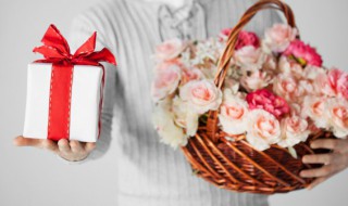 纪念日送什么好 适合纪念日送的礼物推荐