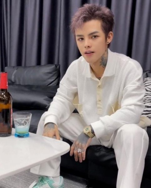 殷世航身高是多少