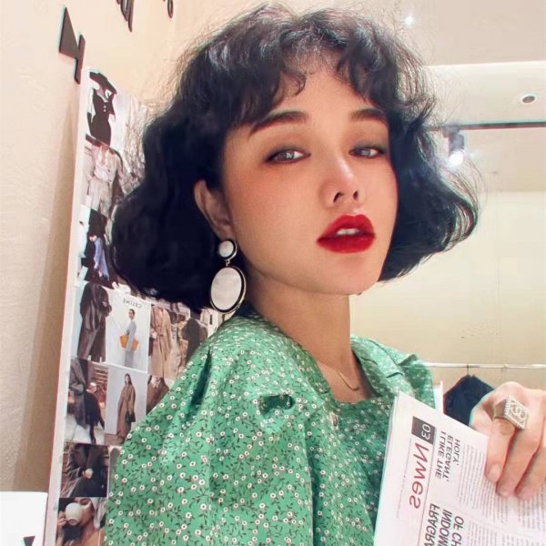 短头发烫什么卷发好看