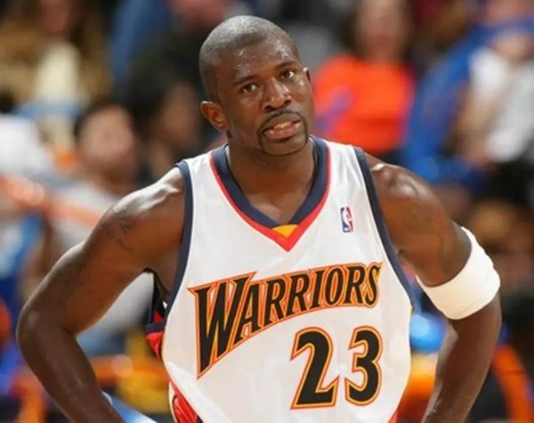 23号篮球明星是谁