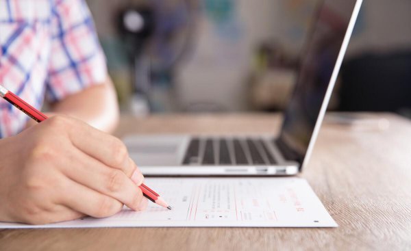 初中毕业怎么考大专