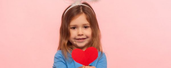 女孩大富大贵面相