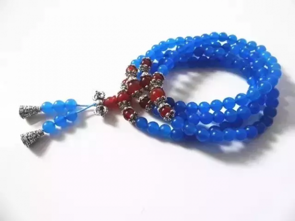 玛瑙和玉髓的区别