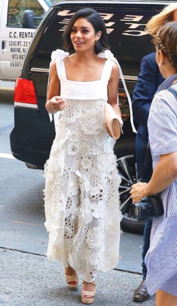 肩宽的女生适合什么衣服