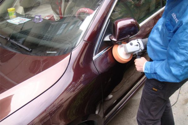 车刮了一条痕怎么办修补