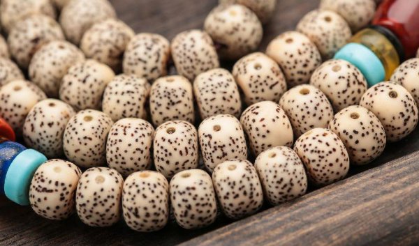 戴牛角手串的禁忌